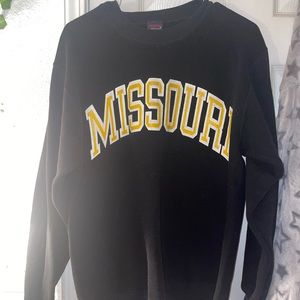 black mizzou crewneck, size large